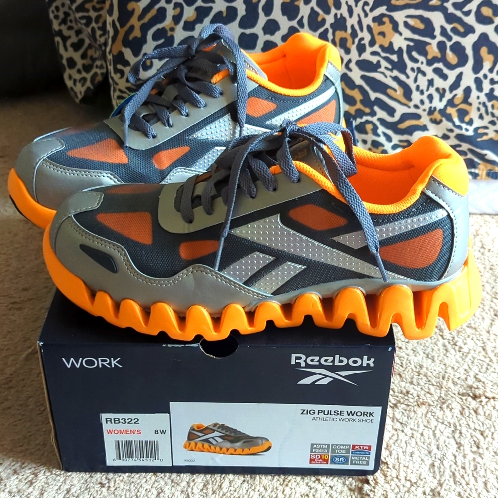 Reebok Zig Pulse Work athletic shoe 8W